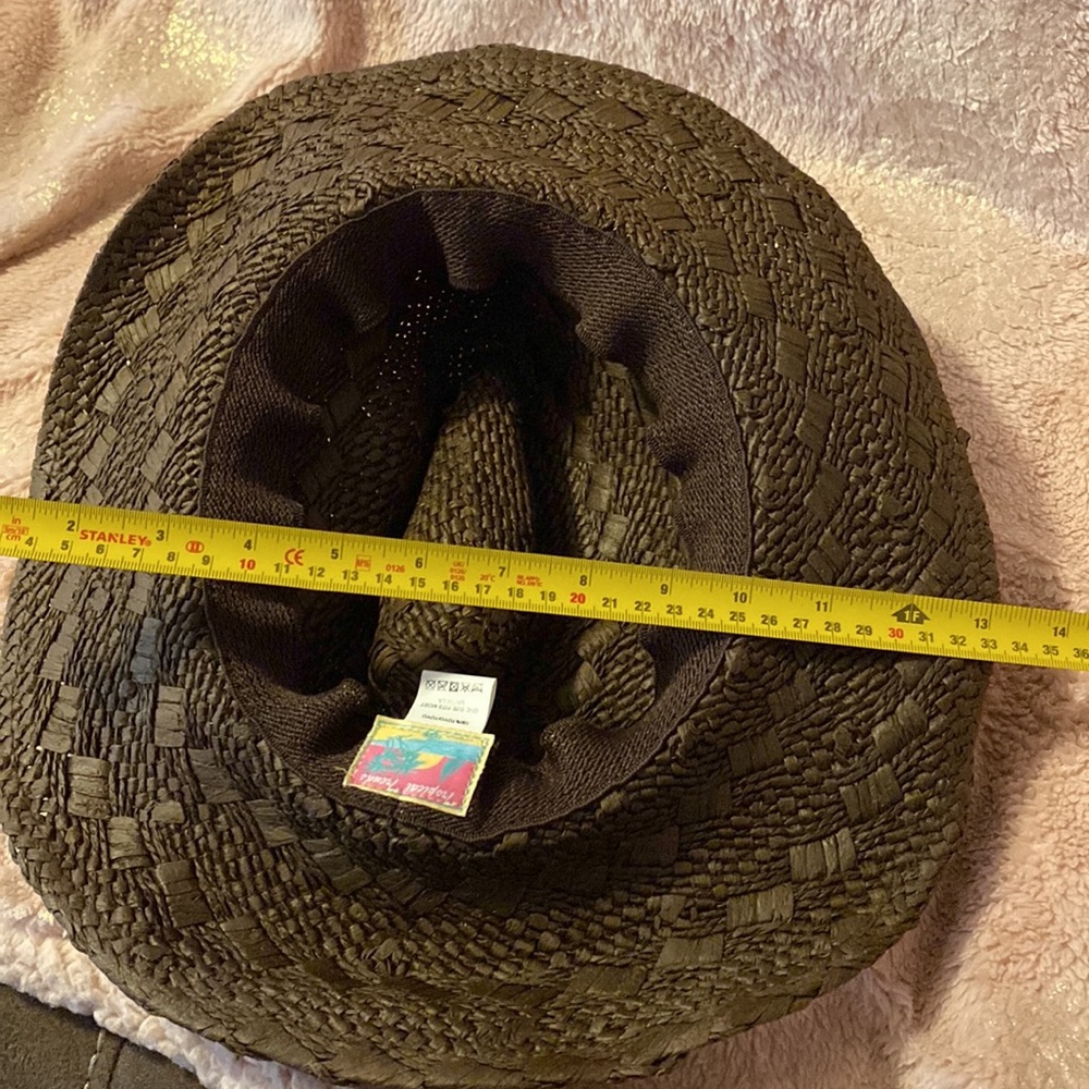Brown color Tropical Trends brand summer Western style hat, in good condition - Picture 9 of 13